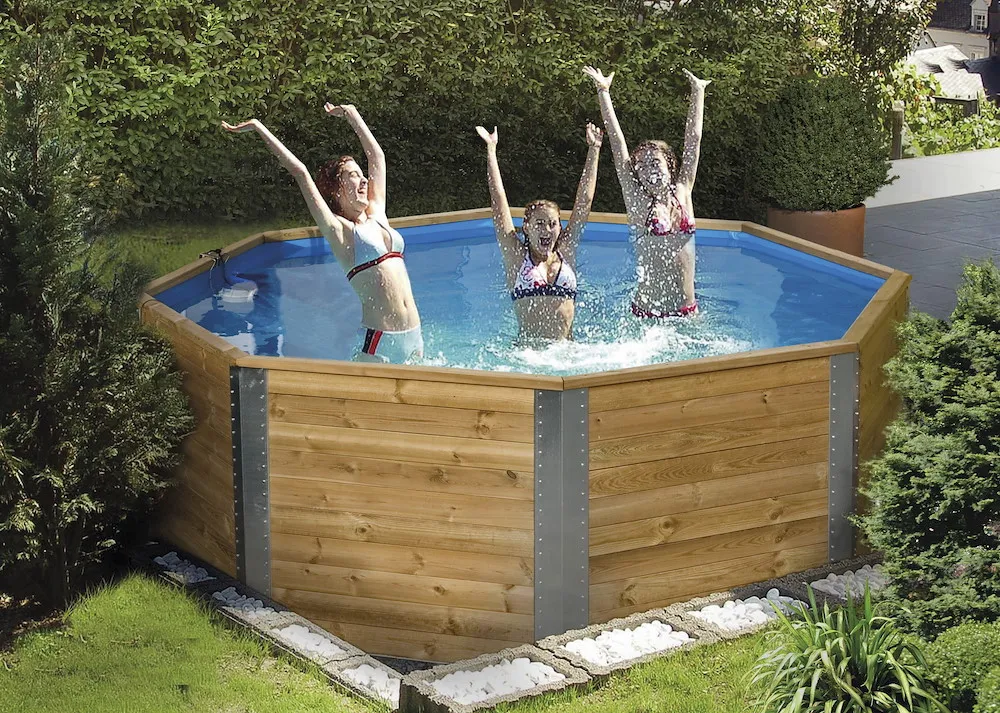 Schwimmbad 593 mit Leiter