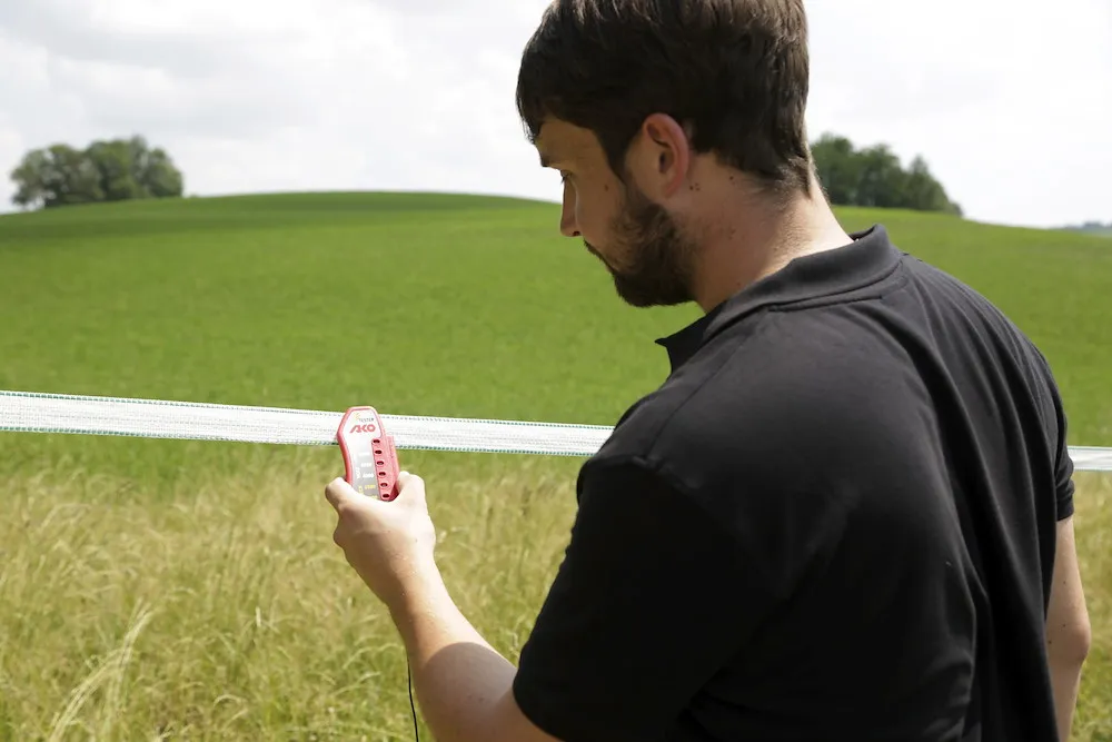 AKO Zaunpr&uuml;fer 10 KV