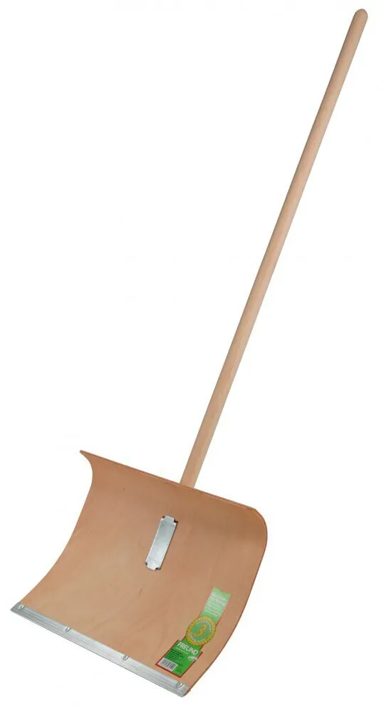 Sperrholz-Schneeschieber