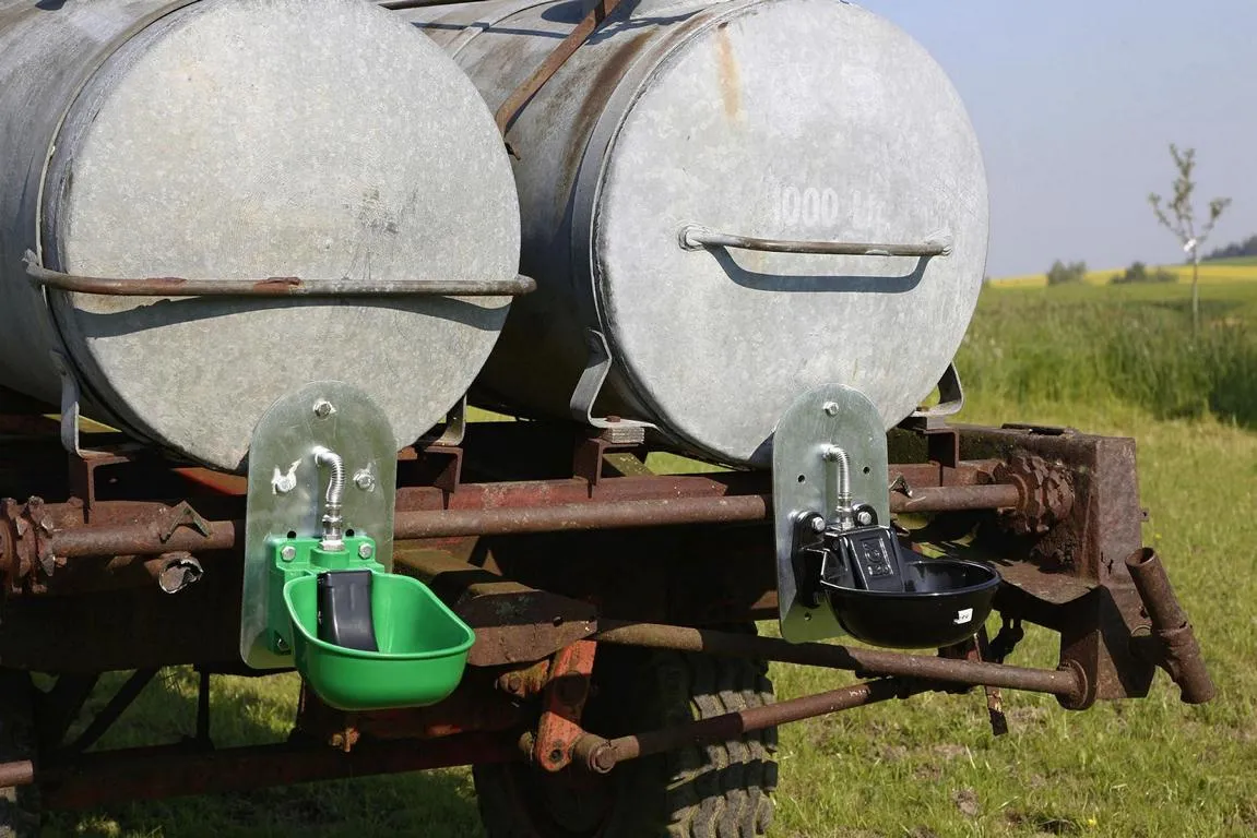 Adapterplatte f. Tr&auml;nkebecken