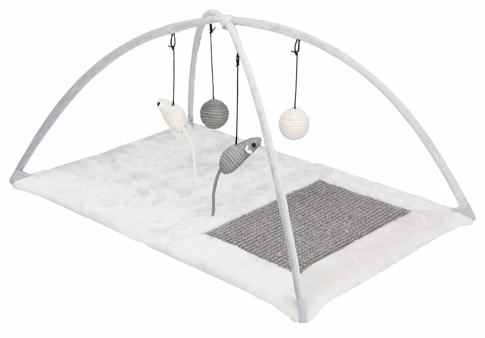 Kratzmatte mit Spielzeugen am
