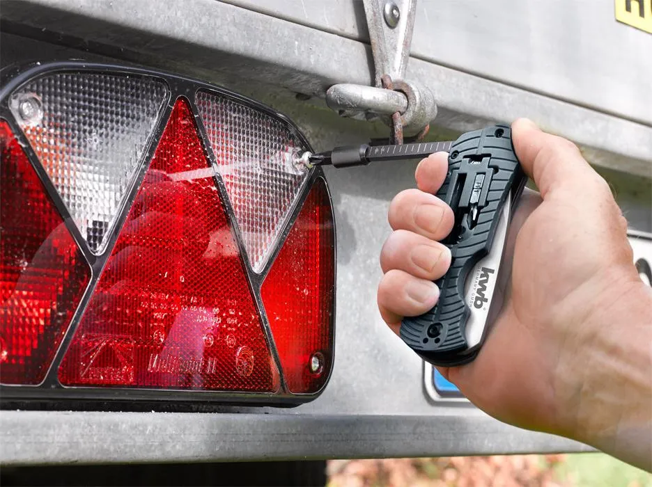 Freizeitmesser mit Bithalter