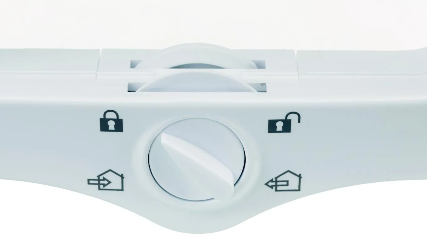 4-Wege Freilauft&uuml;r mit Tunnel