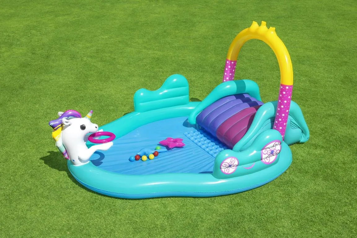 Spiel-Pool ''Unicorn''