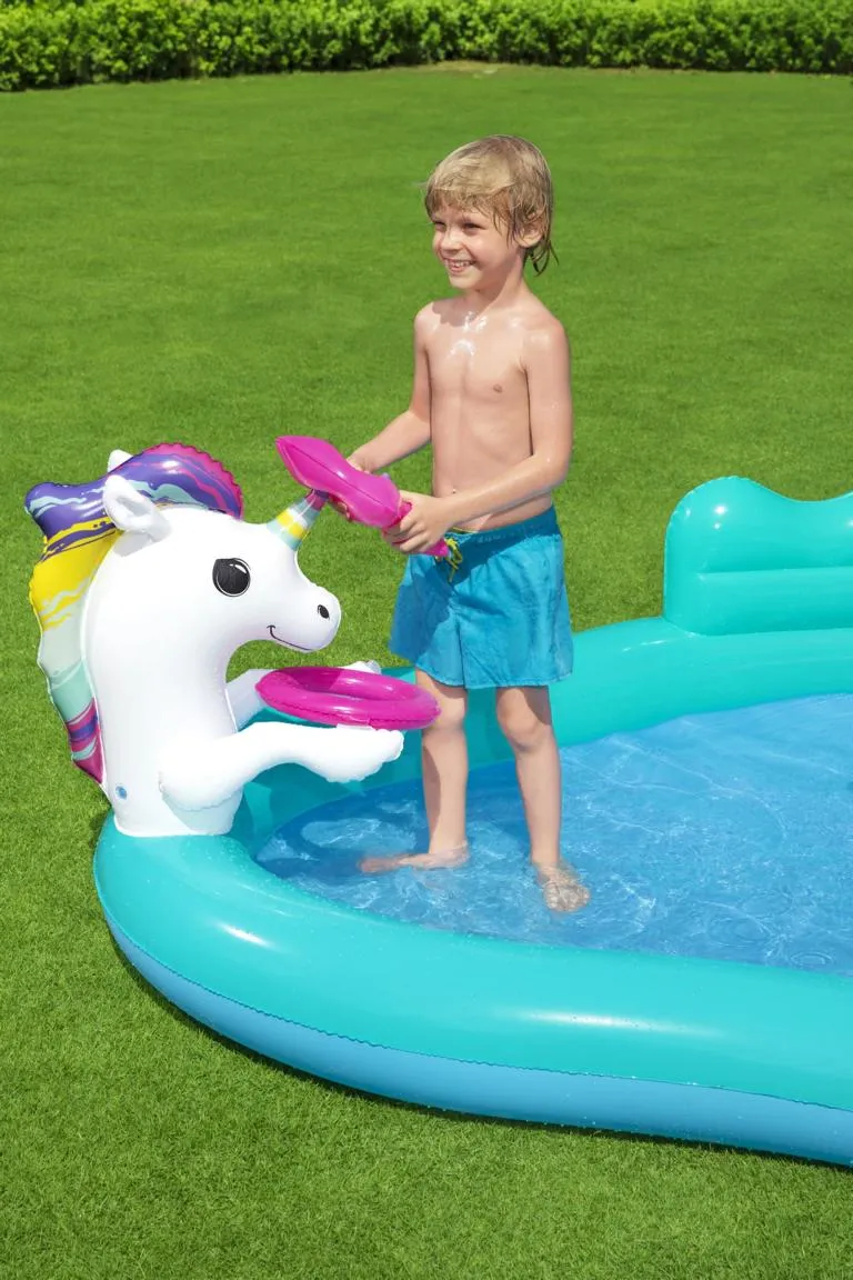 Spiel-Pool ''Unicorn''
