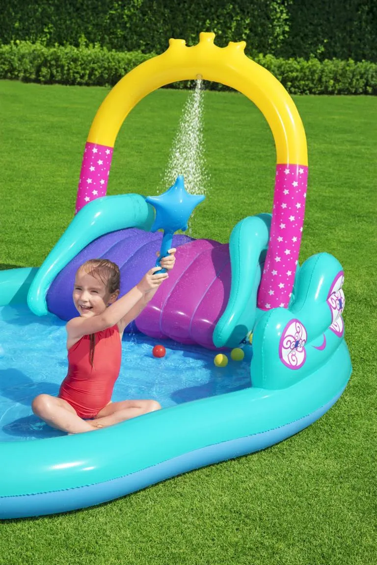 Spiel-Pool ''Unicorn''