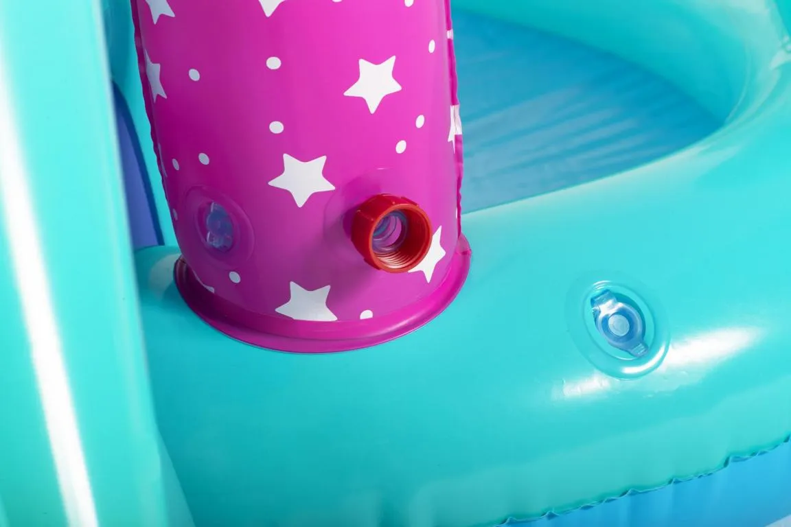Spiel-Pool ''Unicorn''