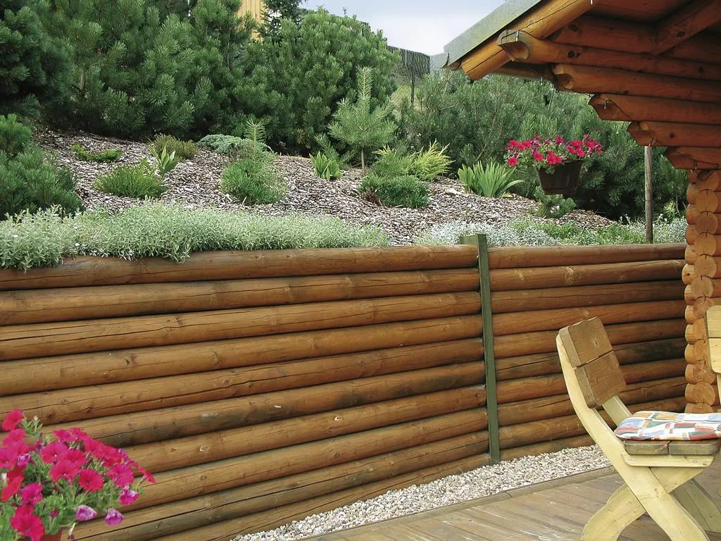 Palisaden und Rundh&ouml;lzer kdi