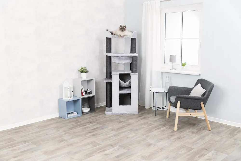 Kratzbaum XXL Leandro,