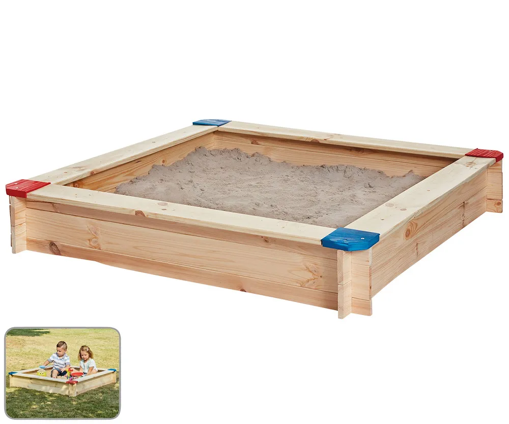Sandkasten aus Holz