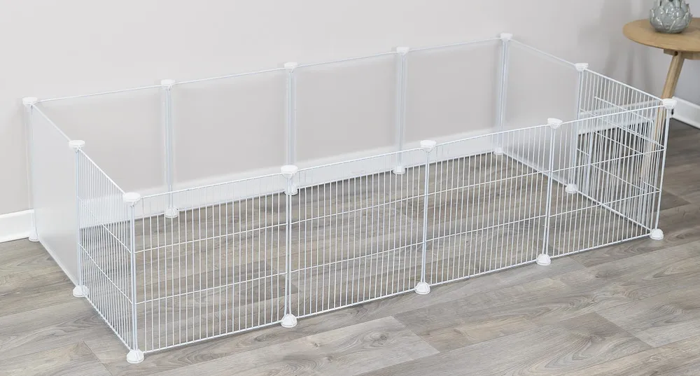 Indoor Freilaufgehege, Metall/