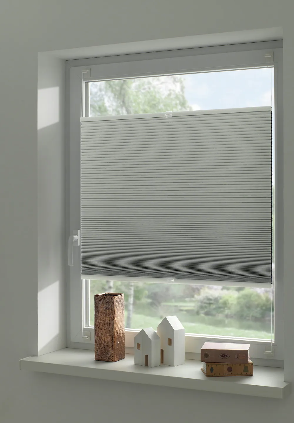 Plissee-Klebetr&auml;ger Concept