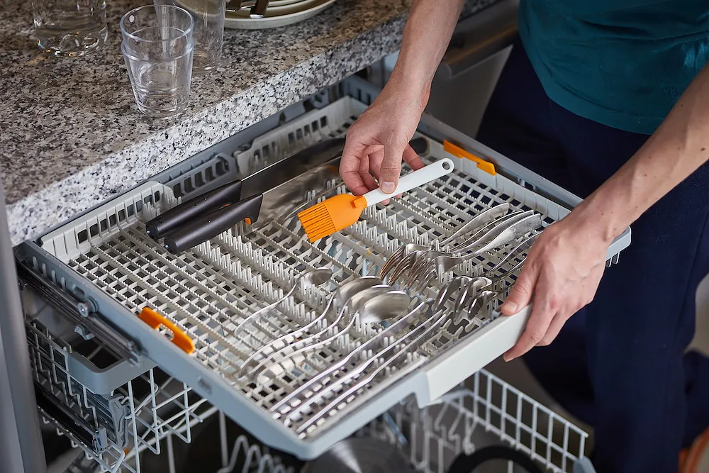 Fiskars Silikonpinsel Backpin