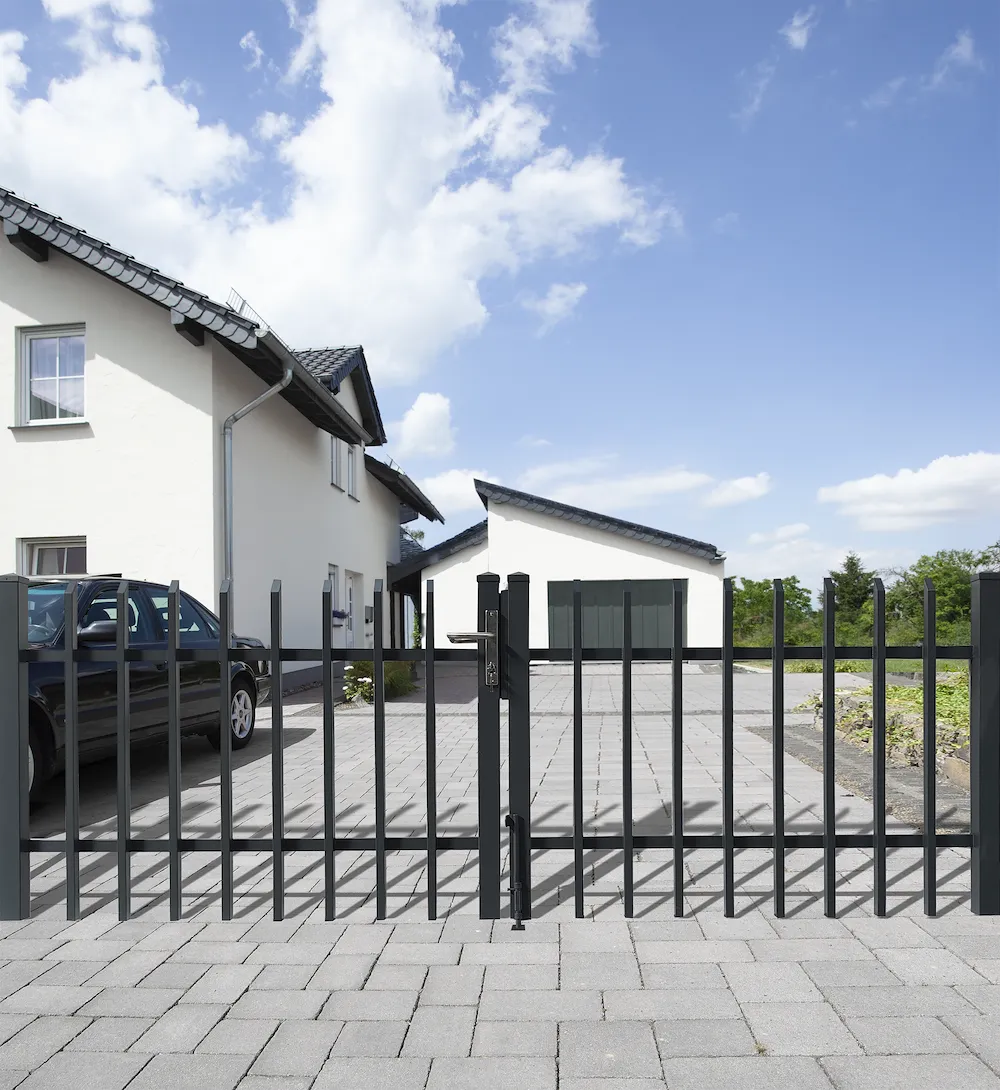 Doppeltor Porto, Pfosten zum