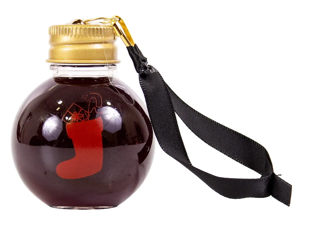 Christbaumkugel gef&uuml;llt mit